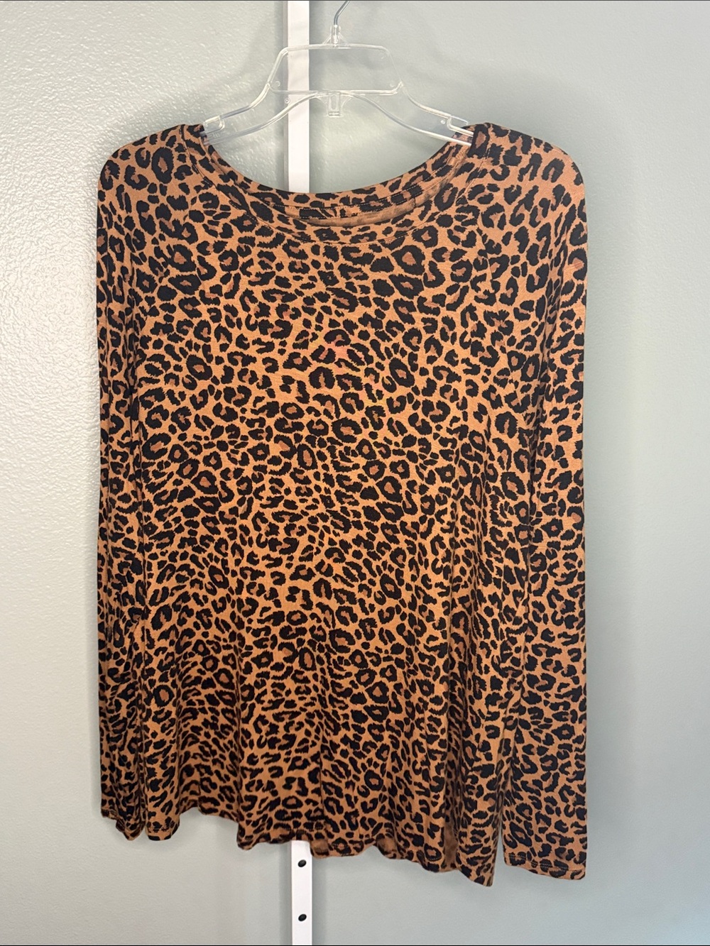 Leopard Print Long Sleeve Super Soft Women's Top - Brown/Black